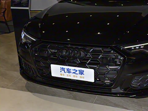 2025�� Avant 45 TFSI ��̽�ռ�