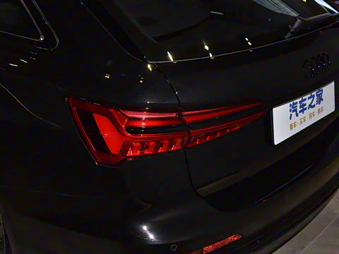 2025�� Avant 45 TFSI ��̽�ռ�