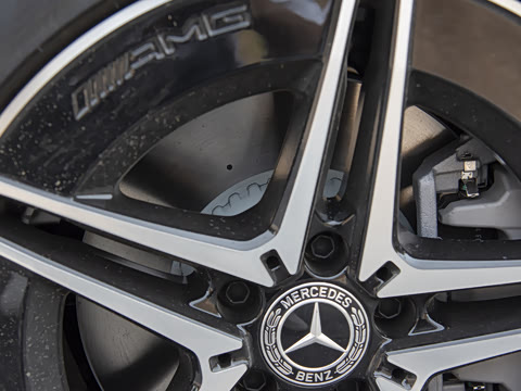 2025�� �Ŀ� C 260 L �ҹ�˶���