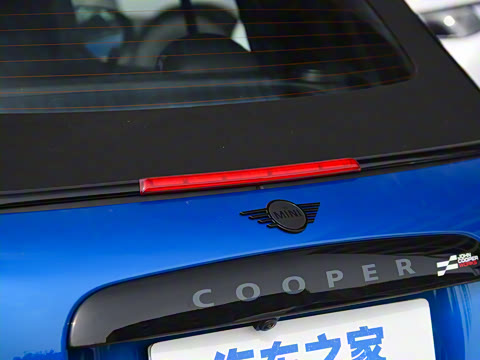 2025�� JOHN COOPER WORKS CABRIO