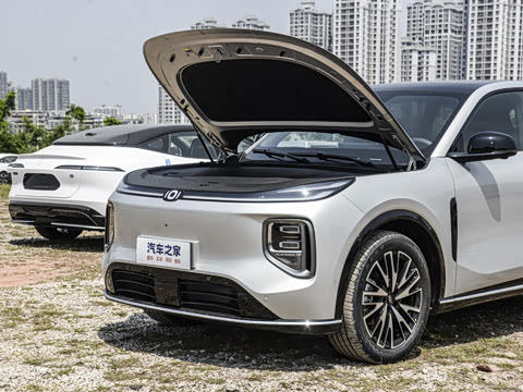 2025�� 215�콢��