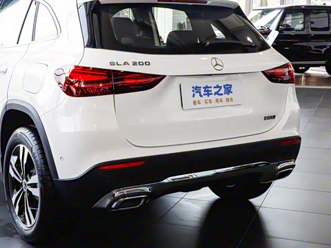 2025�� �Ŀ� GLA 200