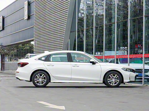 2025�� 240TURBO CVT ��ȤPlus