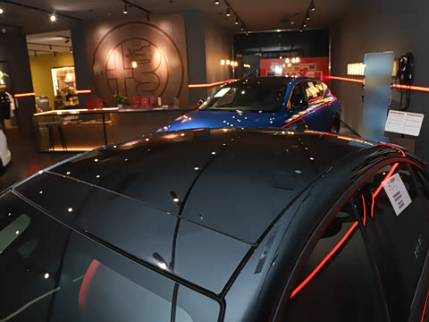 2023�� 2.0T 280HP �����