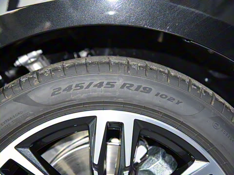 2024�� 525i M�˶���װ