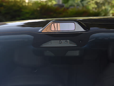 2025�� Ultra�����