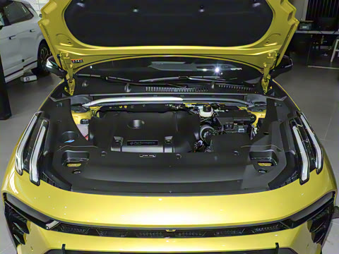 2025�� 03+ 2.0TD �Զ�Ԧ���