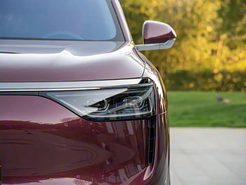 2025�� ���� Ultra�� 53.4kWh 6����