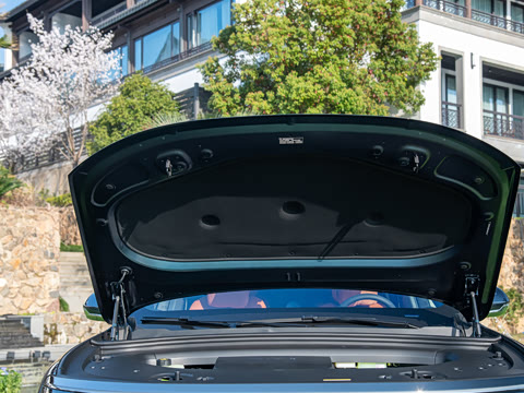 2025�� ���� Ultra�� 53.4kWh 6����