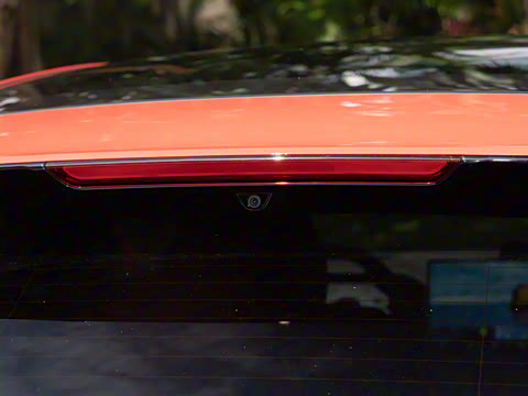 2025�� ����   Ultra ������