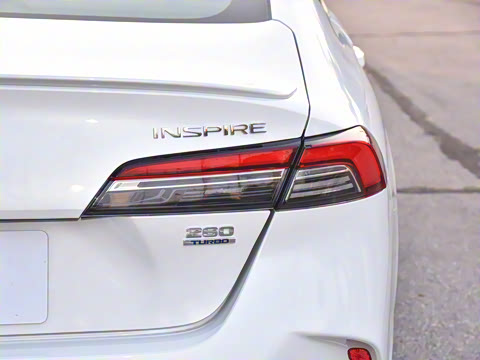 2025�� 260TURBO ��Ӣ��