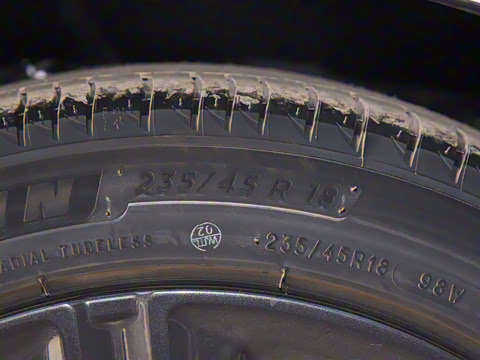 2025�� 260TURBO ��Ӣ��