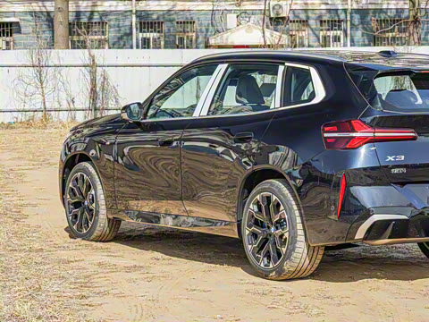 2025�� xDrive30L ������ M�˶���װ