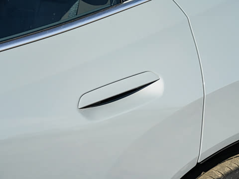 2025�� xDrive30L ������ M�˶���װ