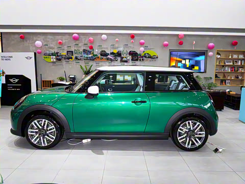 2025�� 1.5T COOPER ������