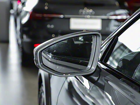 2025�� allroad quattro ̽���� 55 TFSI ����ԽҰ��