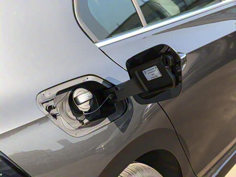 2025�� 300TSI R-Line