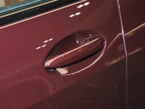 2024�� xDrive40i ������M�˶���װ