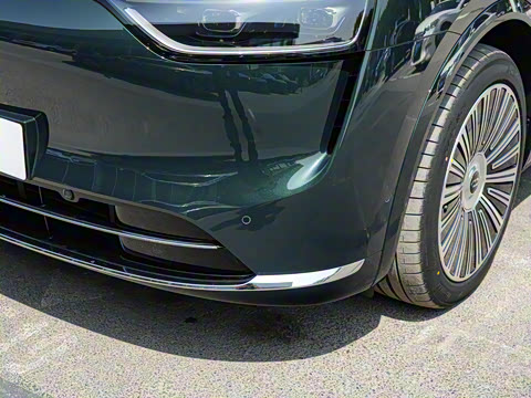 2025�� ���� Ultra�� 53.4kWh 6����