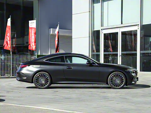 2025�� CLE 260 ���ܳ�