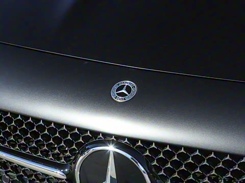 2025�� CLE 260 ���ܳ�