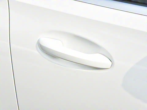 2025�� �Ŀ� C 350 eL