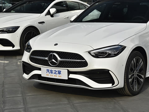 2025�� �Ŀ� C 350 eL