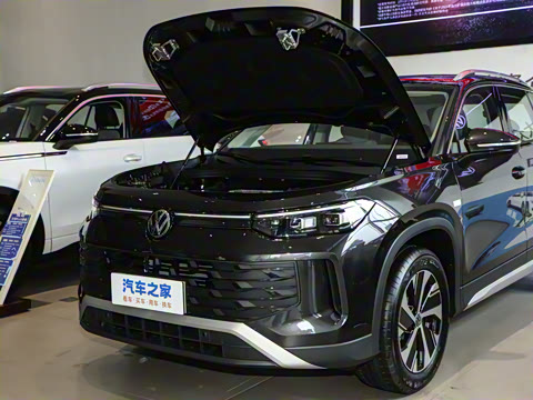 2025�� ̽��L 330TSI ������Ӣ