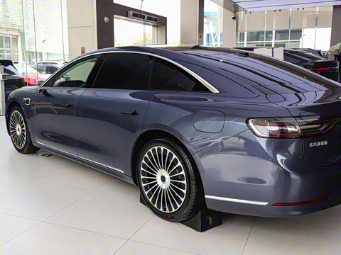 2025�� ���� Ultra