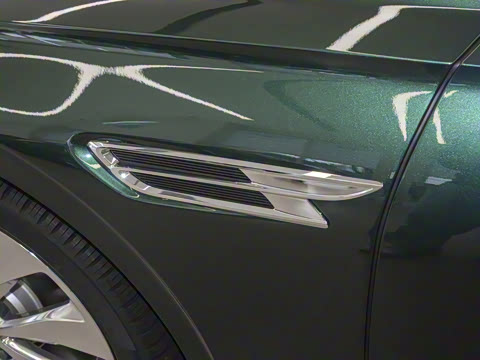 2024�� V8 Edition 8