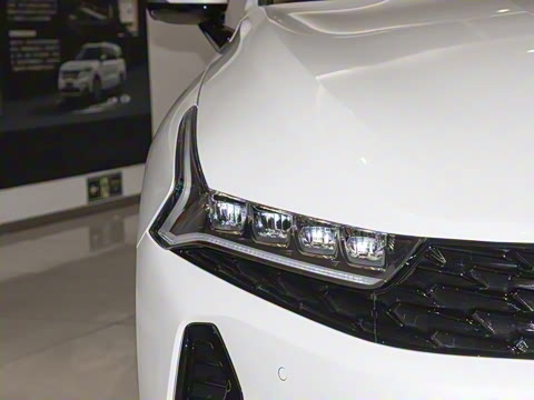 2025�� 2.0T ����