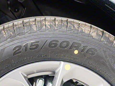 2025�� EM-i 60km ������