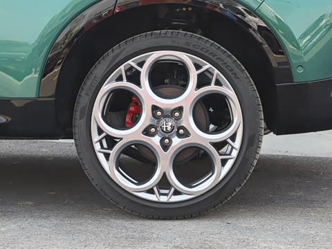 2024�� 2.0T 268HP AWD Veloce������