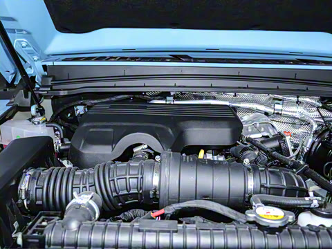 2025�� 2.0T ����