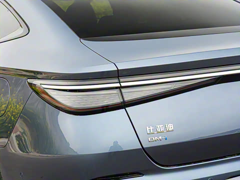 2025�� �Ǽݰ� DM-i 1.5T 125km �콢��