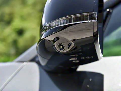 2025�� 215�콢��