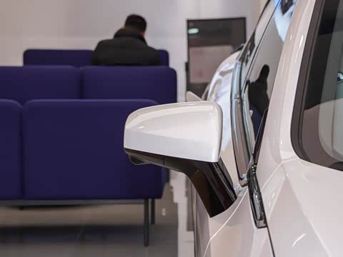 2025�� 300Ultra  �����Ǽ�AD PRO���̰�