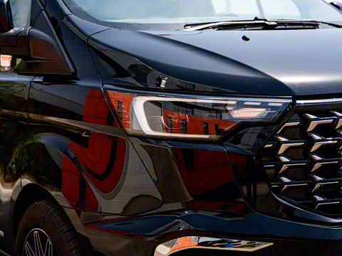 2024�� 2.0T ���غ���ʿ����