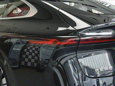 2025�� �������̰� 140��Ӣ��