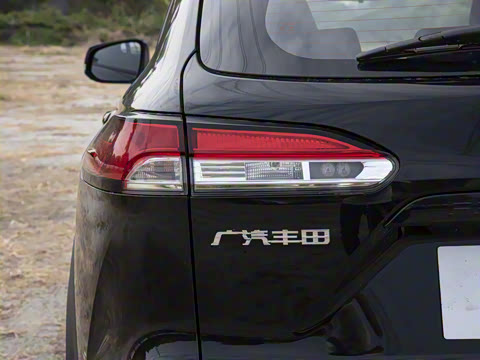 2024�� 2.0L CVT����plus��