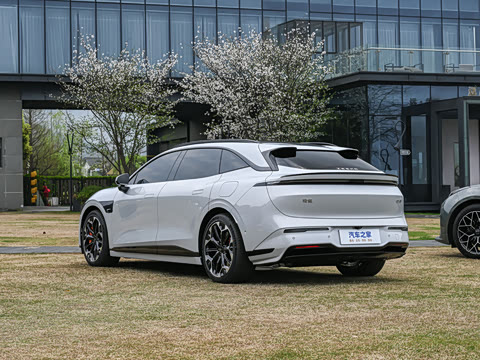 2025�� �����������Ǽݰ� 100kWh