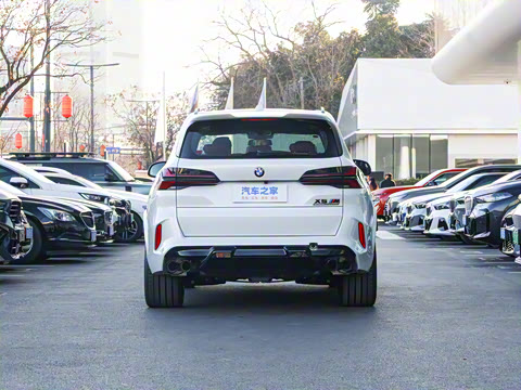 2023�� X5 M ������