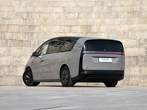 2025�� Home ��ͥ�ر��