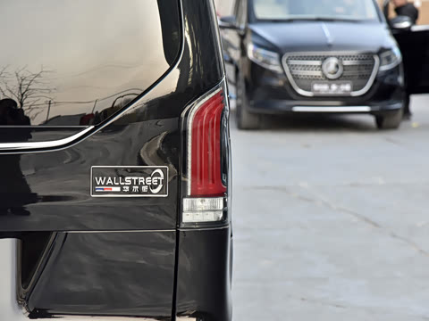 2025�� 2.0T V�������ֵ������