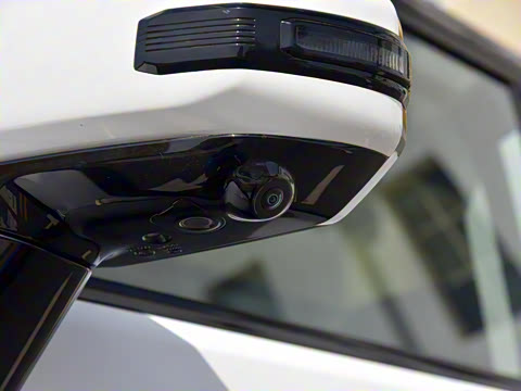 2025�� 2.0TD XWD �Զ�����+�ӳ��� 7��