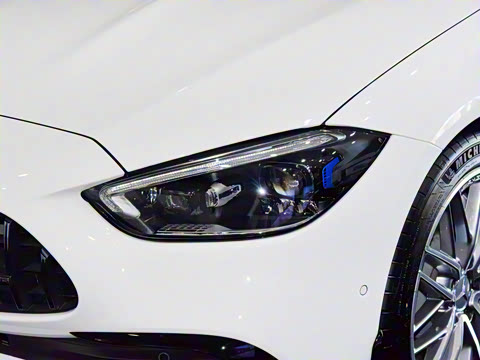 2024�� �Ŀ� AMG C 43 4MATIC