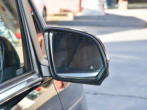 2025��  2.0T �����֡�Ħ��