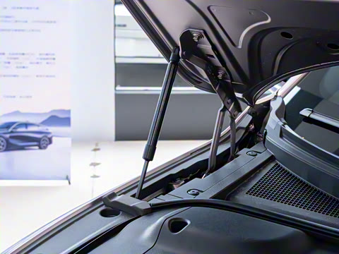 2025�� ��������� 710�콢��