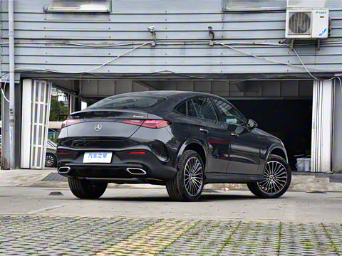 2025�� GLC 300 4MATIC ����SUV