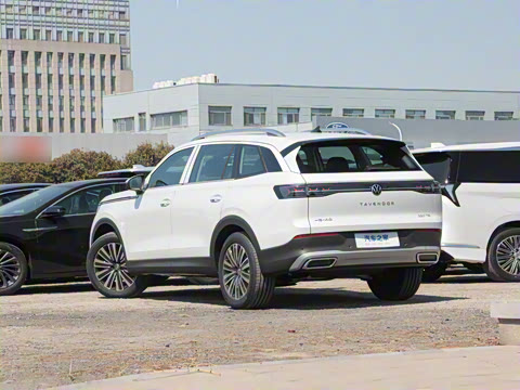 2024��  330TSI ����Ѳ�� ������